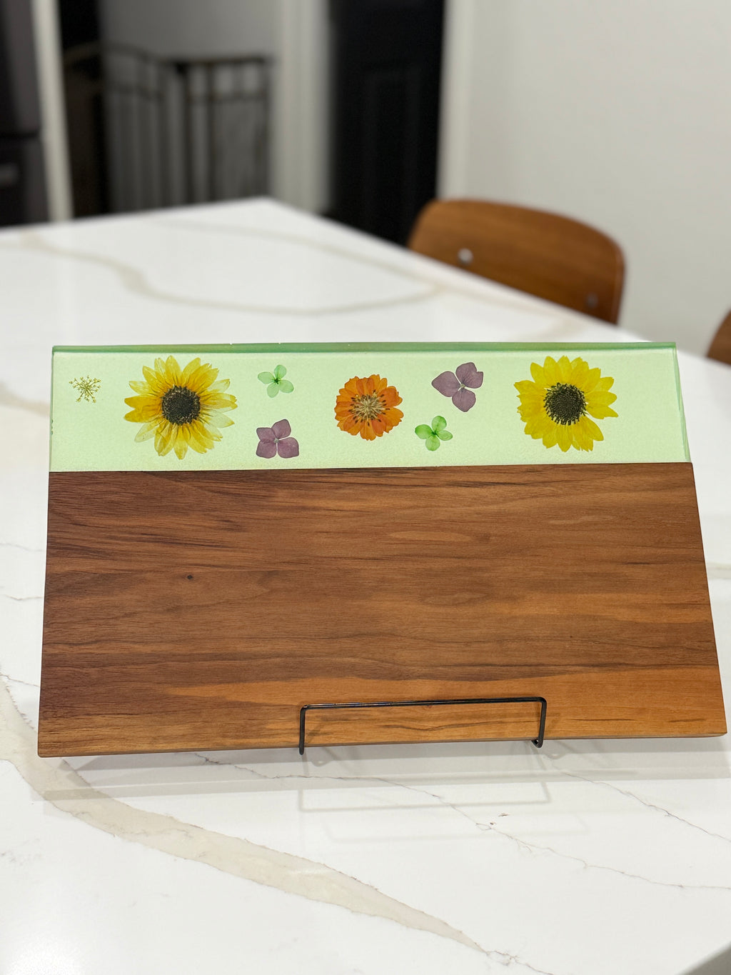 Green Epoxy with Flowers